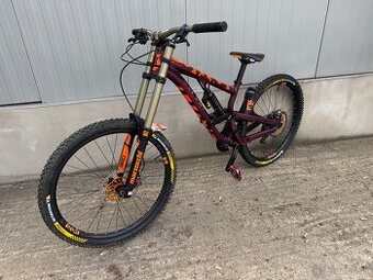 Bicykel DH Scott Voltage FR720 velkost: L
