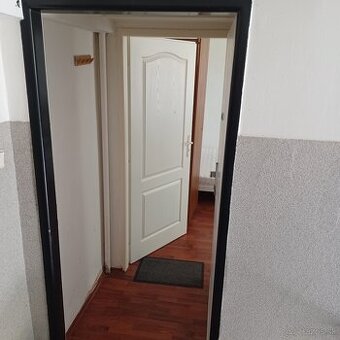 Garsónka v BA-NM
