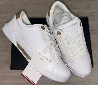Tenisky Tommy Hilfiger v.37 s visačkou