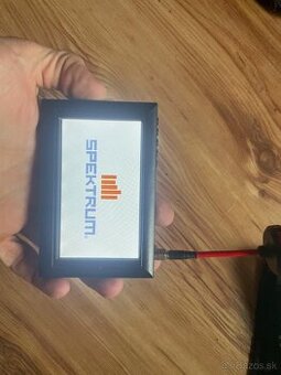 Spektrum monitor pre FPV dron - 1