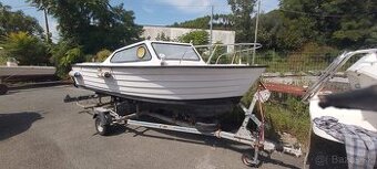 Otvorený čln. ,,PREDANÉ,,