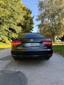 Škoda Superb II facelift 3.6 V6 FSI DSG 4x4 Lauri&klement