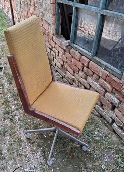 Retro stoličky otocné