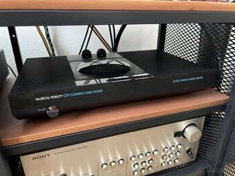 Vintage Musical Fidelity CDT CD-Player, lampový cd přehrávač