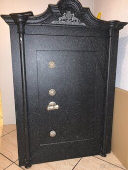 TREZOR FRANZ ASTLEITNER WIEN