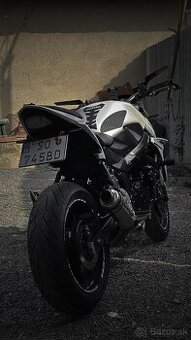 Predám Suzuki gsr 750