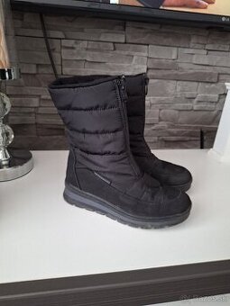 Dievčenské čižmy v.33