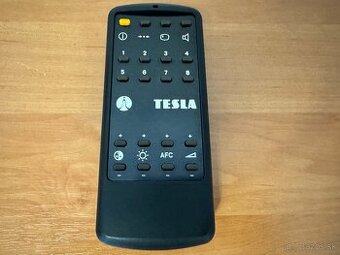 Diaľkový ovládač Tesla