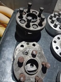 5x100  57.1mm 15mm a 20mm podložky