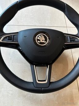 Trojramenný multifunkčný volant Škoda