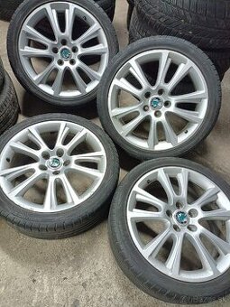 4ks alu disky orig. Škoda 5x112 r18 225/40 r18