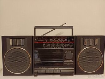 Toshiba RT SX1 radiomagnetofon retro kazeťák