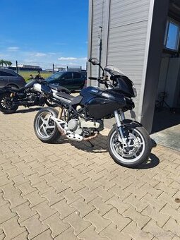 Ducati Multistrada 1000 ds