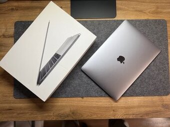 MacBook Pro 2017, 256gb A1708