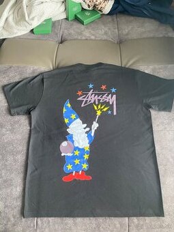 Čierne Stüssy tričko
