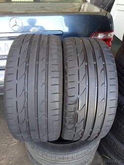 225/35R18 Bridgestone