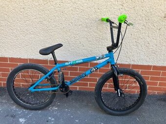Predám detsky bicykel.