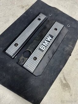 Kryt motora BMW M50B25