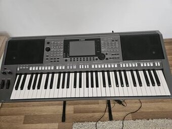 Yamaha psr 770