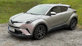 Toyota C-HR 1.8 Hybrid CVT