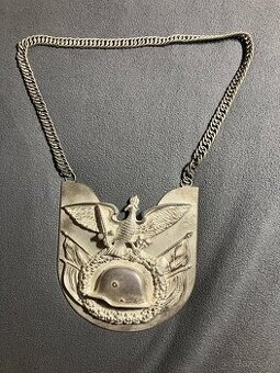 Nákrčník “ Der Stahlhelm”