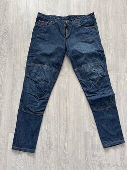 Kevlarove rifle s chranicmi