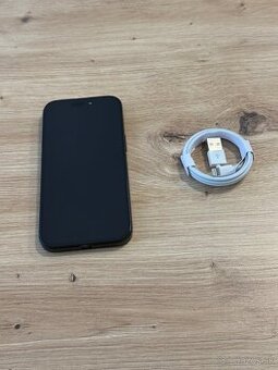 Predám Apple IPhone 15 128GB Black Bežné Známky