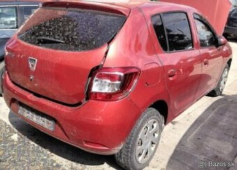 DACIA SANDERO 1.2 2014 predám DVERE, MOTOR D4FF7, PREVODOVKA