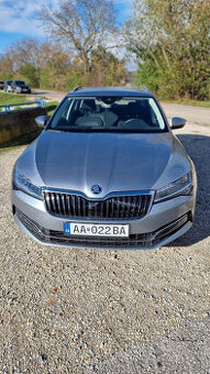 Skoda Superb Combi 1.5 TSi, 150 koní, Matrix, full KESSY