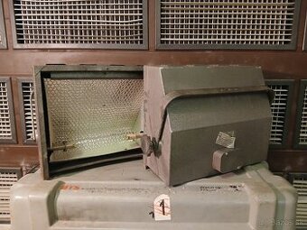 Retro divadelné reflektory