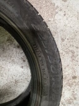Predam zimne pneu 225/50r18