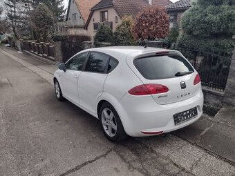 SEAT LEON 1.4 BENZIN 63 KW NAJ.167000 KM ROK VÝROBY 2009