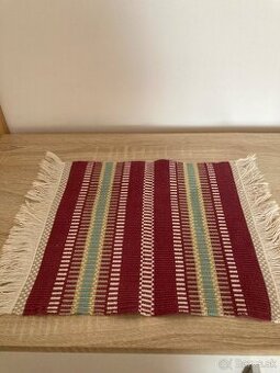 Ľudové prestieranie  dva kusy