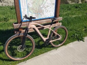 CUBE REACTION HYBRID PRO