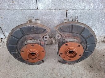 Predne otoče VW Passat B6