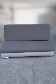 Predám rozkladací gauč / pohovku - Dobrý Stav.