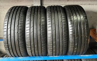Letné pneumatiky Hankook 215/45R18