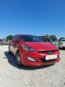 Hyundai i30 1.4 benz. 73kW 87 000km r.v.12.2012 6.rýchlostná
