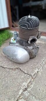 Motor jawa 250