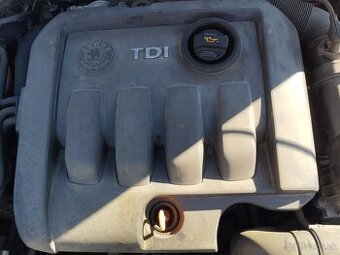 skoda octavia 2 motor 1,9 tdi 77kw bxe agregat, diely