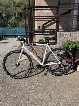 🚲 Na predaj: Štýlový mestský bicykel – fixka FIXIE Inc.