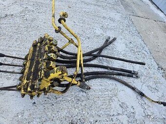 Rozvadzač na hydrauliku