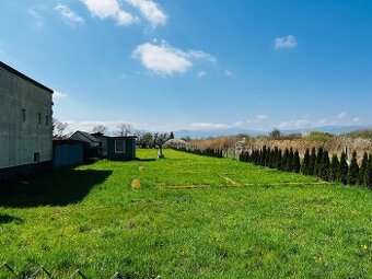 LUKRATÍVNY stavebný pozemok 1008 m2, VT, Záhradná ulica