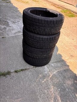 235/45 r17 zimné