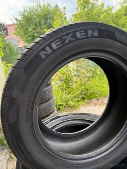 235/55r17 103v