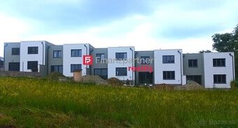 Novostavba v radovej zastavbe nad Prešovom s MHD (F641-12-AN