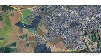 Predám veľký pozemok Párovské Háje celkovo 8 828 m2
