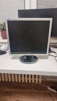 AOC E719S – LCD Monitor VGA