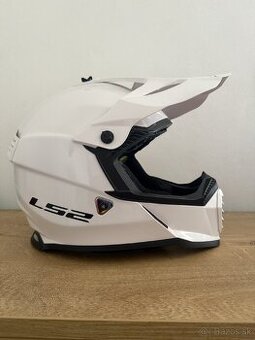 Motocross prilba - 1