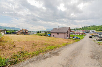 Stavebný pozemok na predaj, Hrušková ulica, obec Fintice
